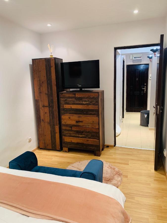 Confort View Apartment Iasi - 3 Rooms-Like Home Exteriör bild
