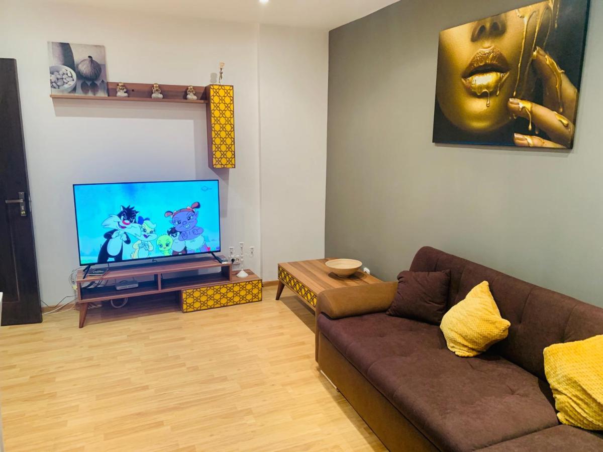 Confort View Apartment Iasi - 3 Rooms-Like Home Exteriör bild