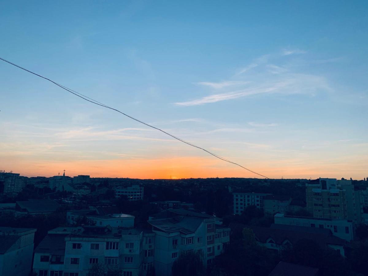 Confort View Apartment Iasi - 3 Rooms-Like Home Exteriör bild